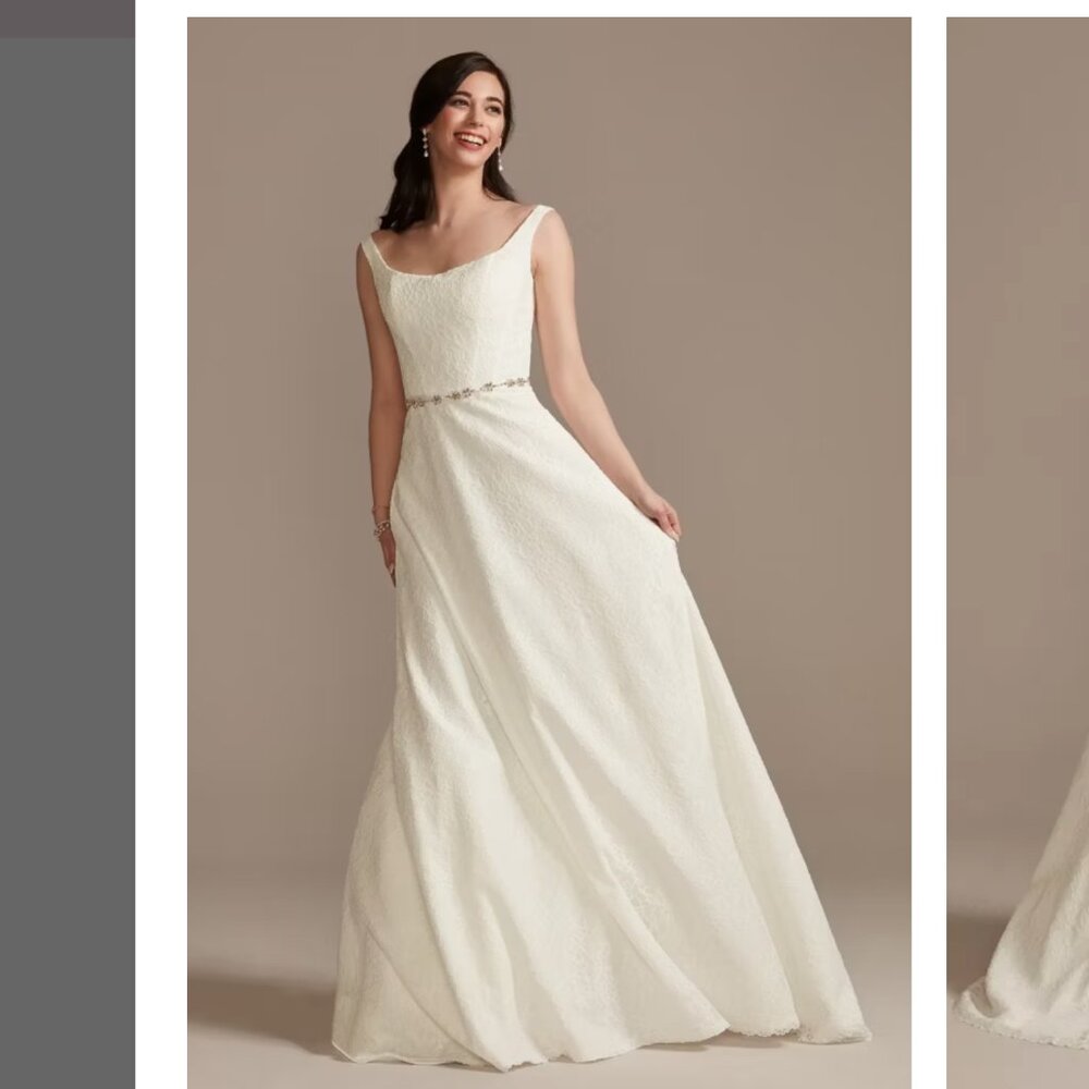 Classic Ivory Lace A-line Dress with Pockets!